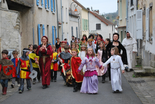 Le carnaval, rue du Moutier